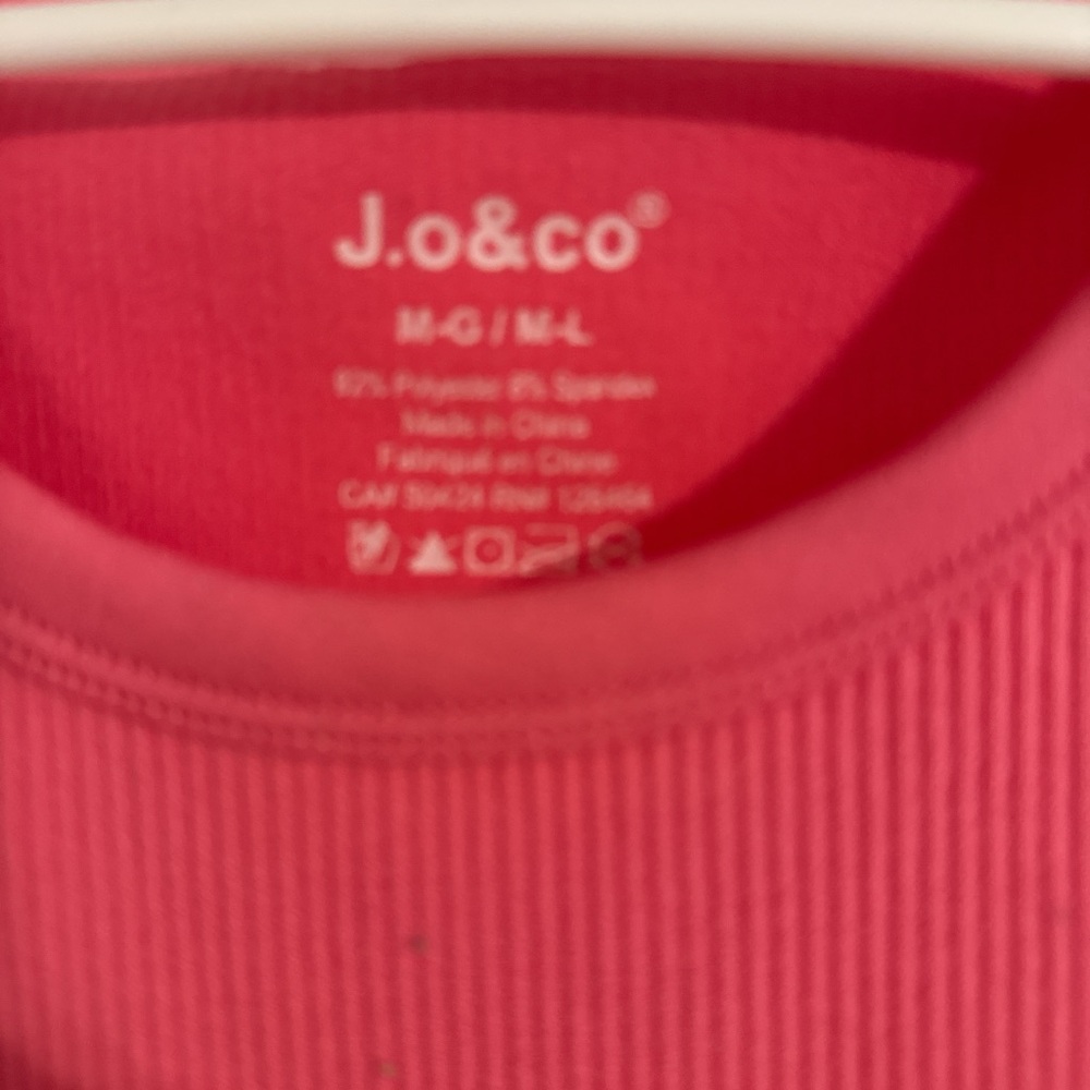 Pink Ribbed Tank Top - Picture 3 of 3